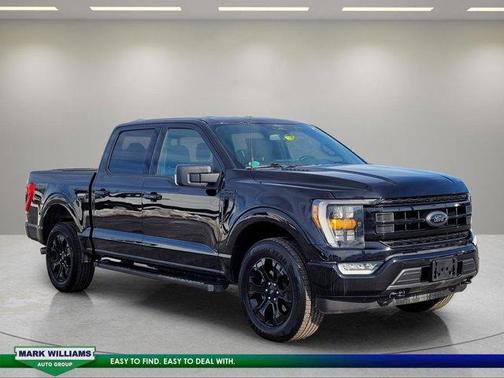 Agate Black Metallic 2022 Ford F-150 XLT Truck