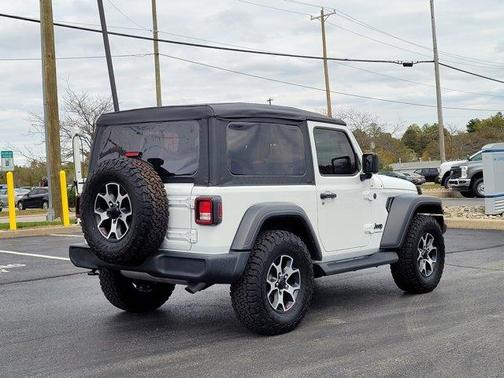 2025 Jeep Wrangler Sport