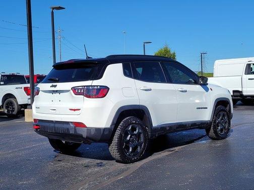 2024 Jeep Compass Trailhawk