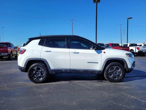 2024 Jeep Compass Trailhawk