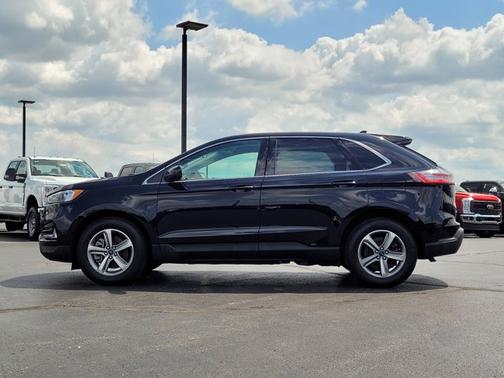 AGATE BLACK METALLIC 2022 Ford Edge SEL