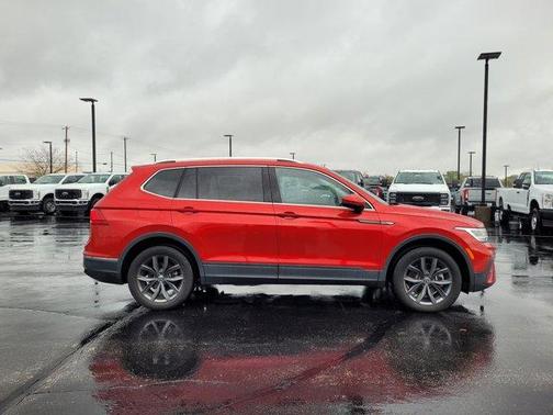 2022 Volkswagen Tiguan 2.0T SE