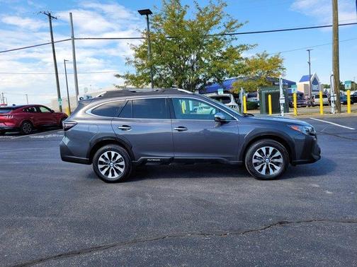 2023 Subaru Outback Touring XT