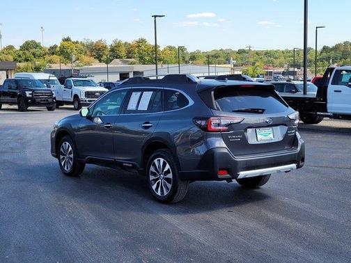 2023 Subaru Outback Touring XT