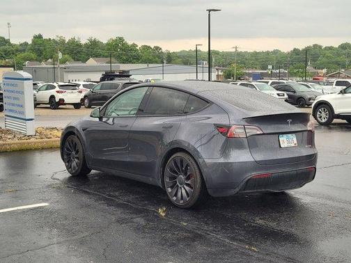 2022 Tesla Model Y Performance