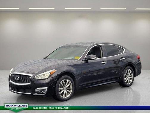 2015 INFINITI Q70 3.7X