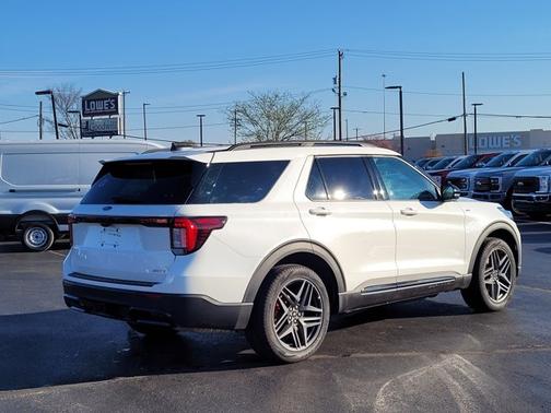 STAR WHITE MET TRI-COAT 2025 Ford Explorer ST-LINE