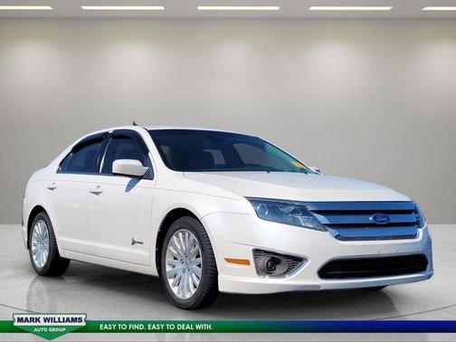 White Platinum Clearcoat Metallic 2011 Ford Fusion Hybrid