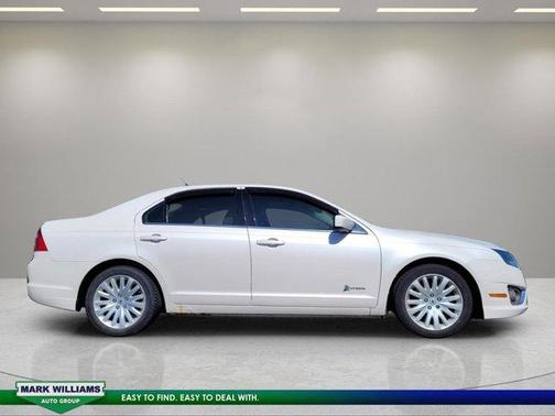 White Platinum Clearcoat Metallic 2011 Ford Fusion Hybrid