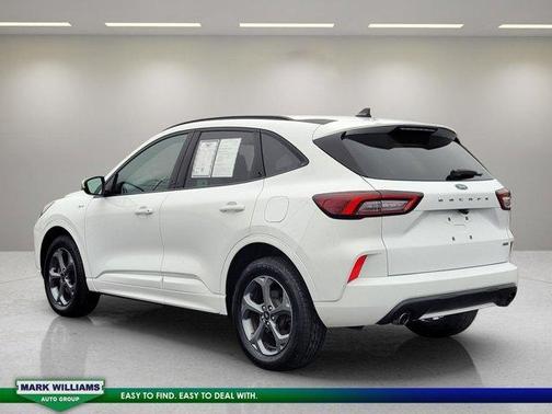 2023 Ford Escape ST-Line Select