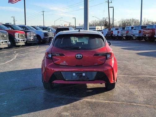 2024 Toyota Corolla Hatchback SE