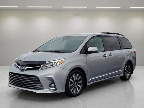 2019 Toyota Sienna Limited