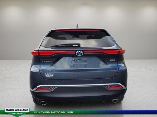 2024 Toyota Venza XLE