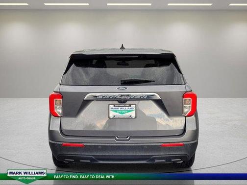 Gray Metallic 2021 Ford Explorer Base