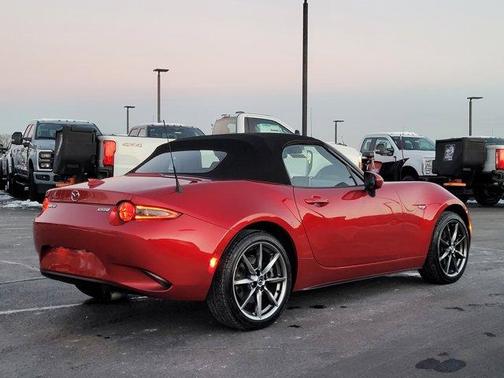 2016 Mazda MX-5 Miata Grand Touring