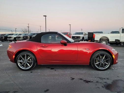 2016 Mazda MX-5 Miata Grand Touring