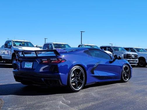 2025 Chevrolet Corvette Stingray w/3LT