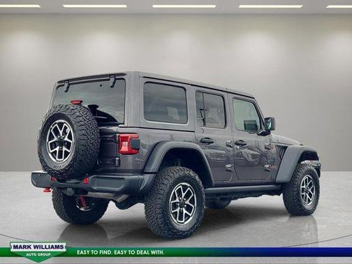 Granite Crystal Clearcoat Metallic 2025 Jeep Wrangler Rubicon