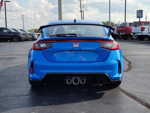 2023 Honda Civic Type R Base
