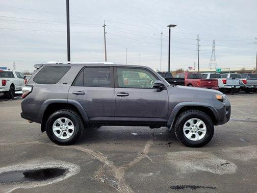 2017 Toyota 4Runner SR5