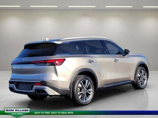 2022 INFINITI QX60 Luxe