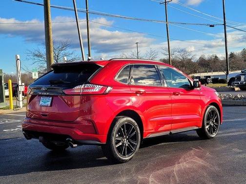 2021 Ford Edge ST Line