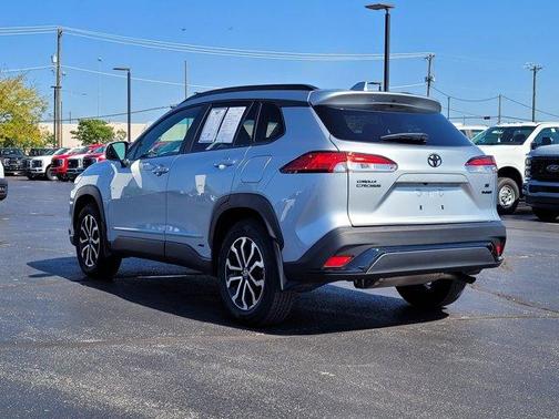 2023 Toyota Corolla Cross Hybrid SE