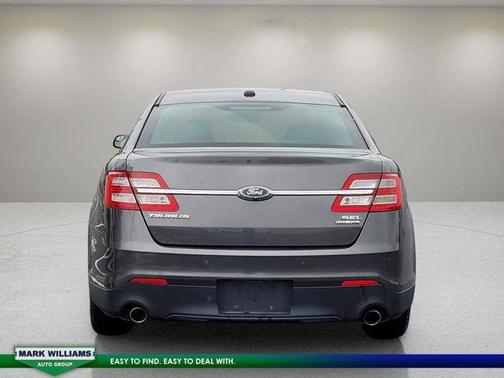 2017 Ford Taurus SEL