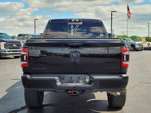 Diamond Black 2022 RAM 2500 Big Horn