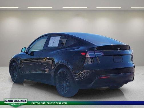 2024 Tesla Model Y Long Range