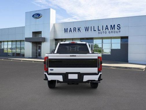 2025 Ford F-250 Platinum