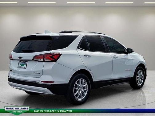 Summit White 2022 Chevrolet Equinox Premier