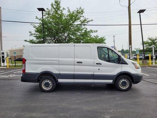 2018 Ford Transit-250 Base