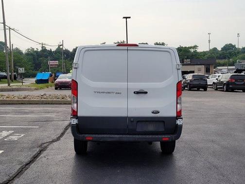 2018 Ford Transit-250 Base