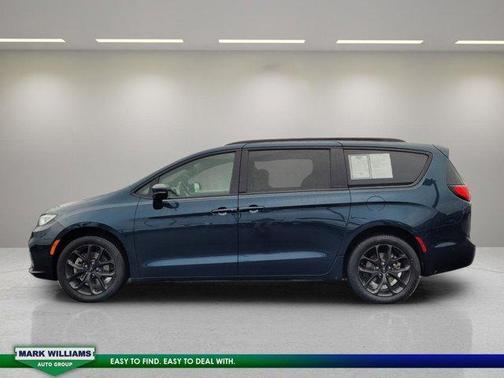 2022 Chrysler Pacifica Limited