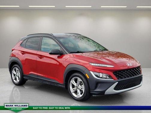 2022 Hyundai KONA SEL