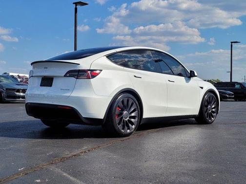 2020 Tesla Model Y Performance