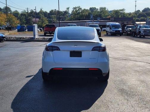 2020 Tesla Model Y Performance