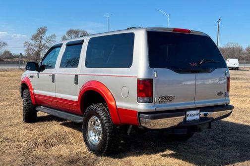 2003 Ford Excursion XLT