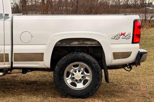 Summit White 2006 Chevrolet Silverado 2500 LT H/D