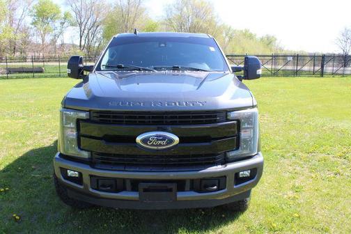 Gray 2019 Ford F-250 Lariat