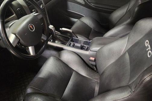 2004 Pontiac GTO Base