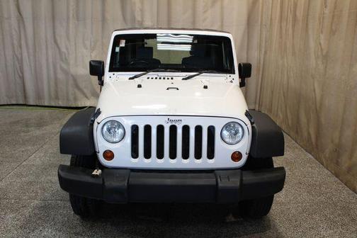 Photo 4 of 25 of 2008 Jeep Wrangler X RHD