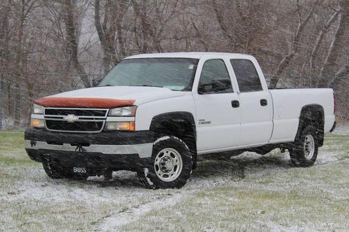 2007 Chevrolet Silverado 2500 H/D Crew Cab Classic