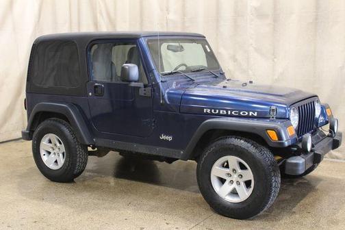 Photo 2 of 25 of 2005 Jeep Wrangler Rubicon