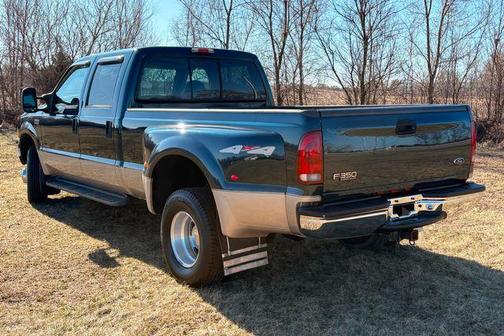 1999 Ford F-350 Lariat Crew Cab Super Duty