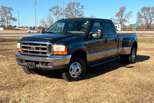 1999 Ford F-350 Lariat Crew Cab Super Duty