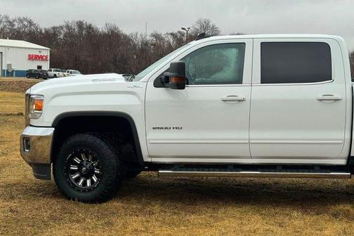 2017 GMC Sierra 2500 SLE