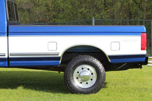 1997 Ford F-250 XLT SuperCab H/D