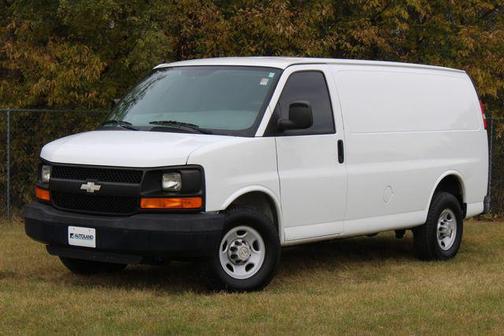 2009 Chevrolet Express 2500 Base